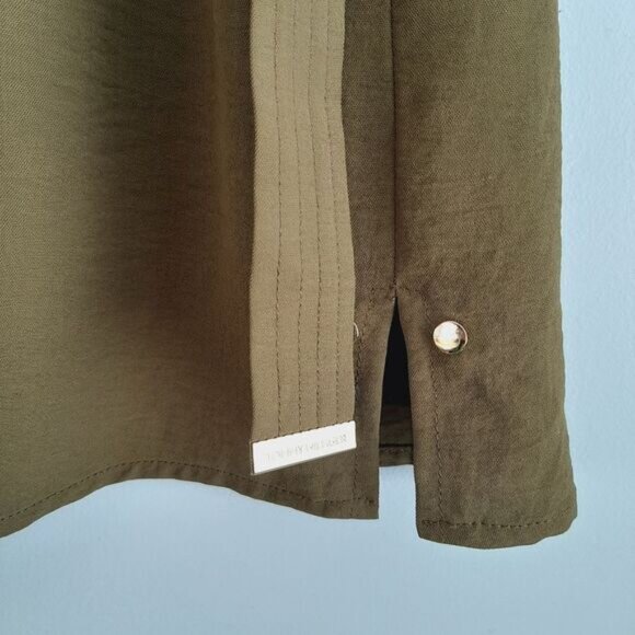 TOMMY HILFIGER | Puff Sleeve w/ Belt Flowy Light Knee Length Midi Dress Green 6 - Picture 11 of 14